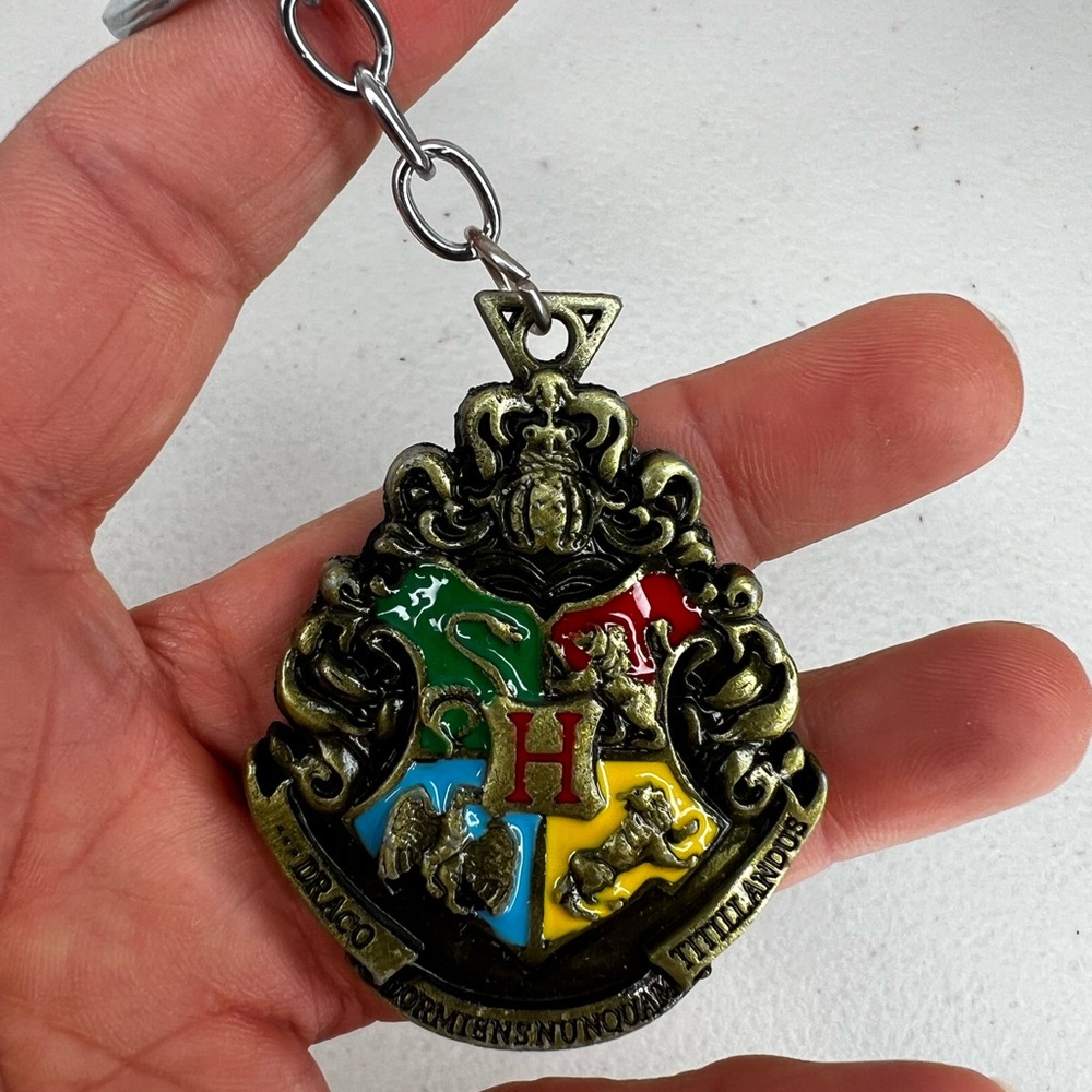 Hogwarts House Crest Keychain